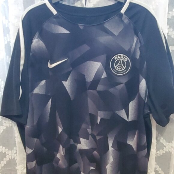 Nike Paris Saint Germain Soccer Jersey2017-2018 3rd Kit Mens XL Black Dri Fit - Picture 1 of 5